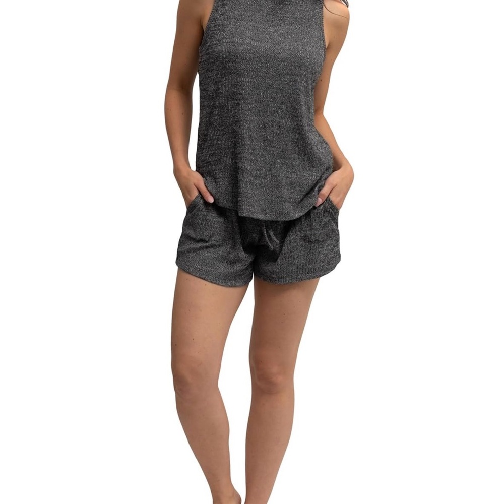 Hello Mello Charcoal Sleeveless Pajama Set Sz L / XL NWT Great Gift Set